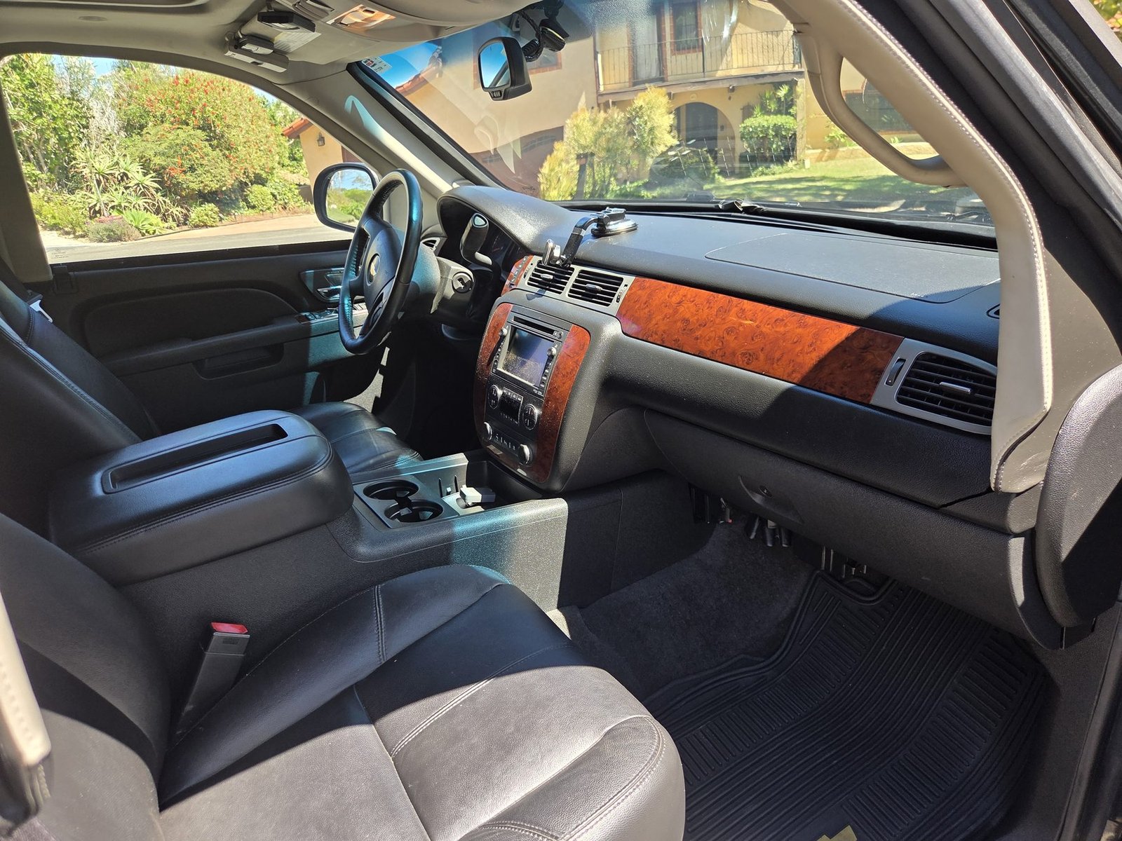 Front cabin